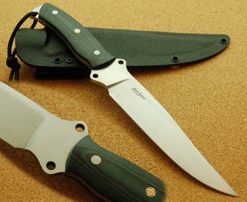 The Pathfinder with Green & Black G10 Handle